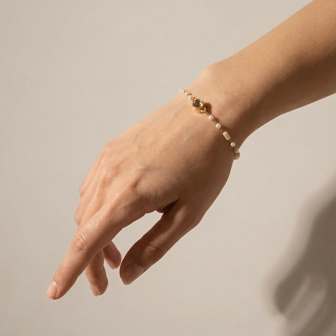 Fotoğraflı Kişiye Özel İnci Detaylı Bileklik